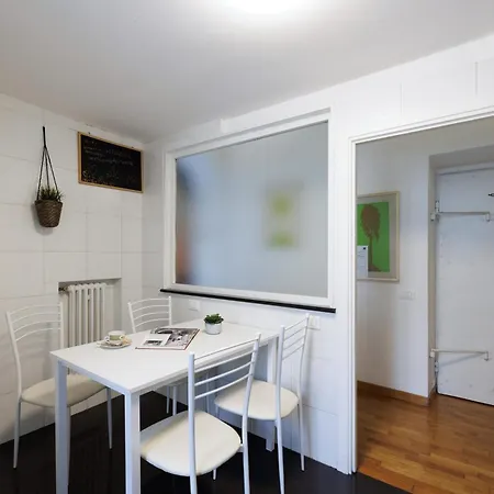 Διαμέρισμα Gesu E Maria Balcony At Spanish Steps