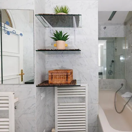 Διαμέρισμα Gesu E Maria Balcony At Spanish Steps Ρώμη