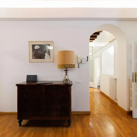 Gesu E Maria Balcony At Spanish Steps Διαμέρισμα
