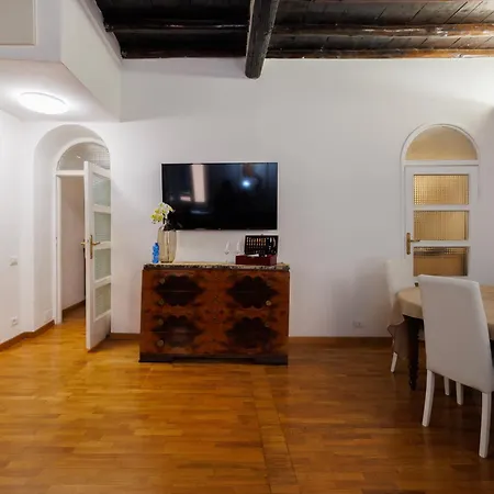 Gesu E Maria Balcony At Spanish Steps Διαμέρισμα *