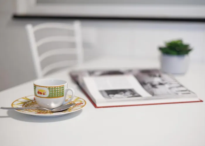 Gesu E Maria Balcony At Spanish Steps * Рим