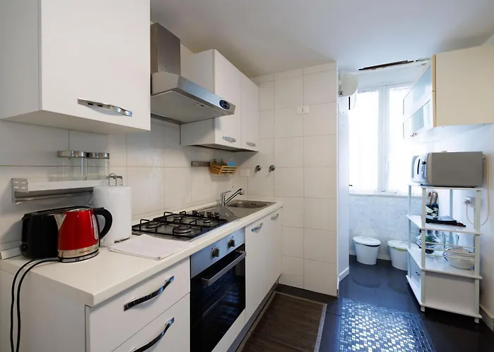 Gesu E Maria Balcony At Spanish Steps Апартаменты Рим