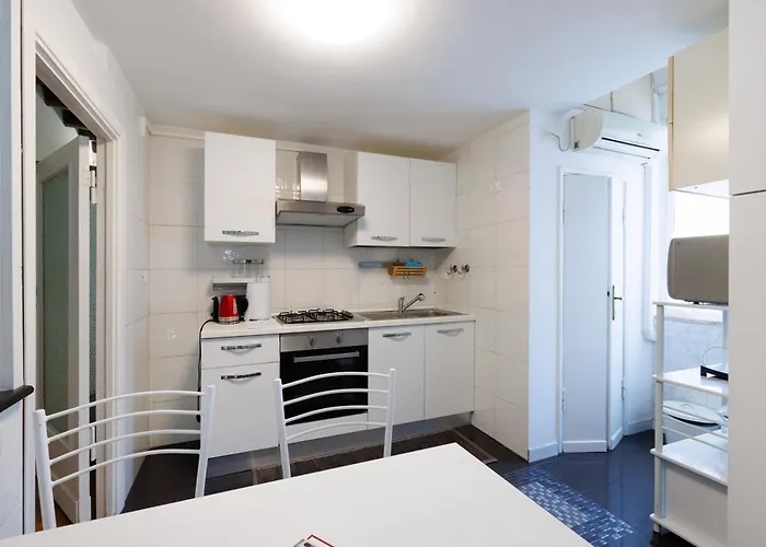 Gesu E Maria Balcony At Spanish Steps Рим