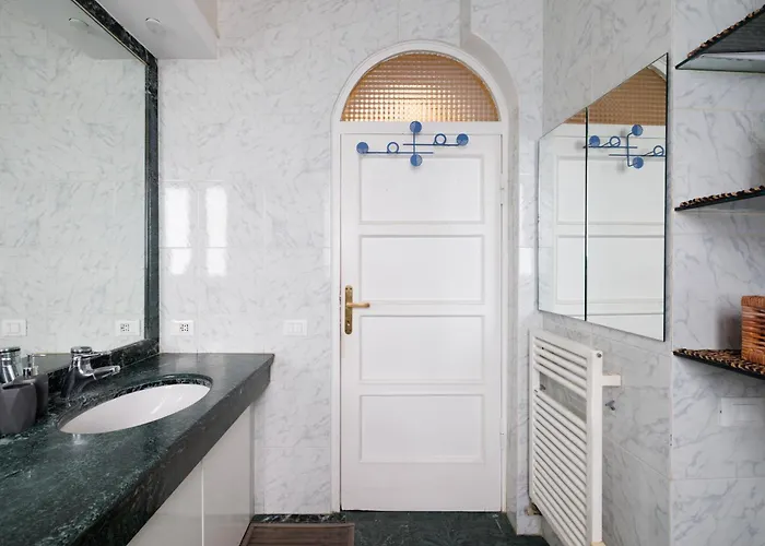 Gesu E Maria Balcony At Spanish Steps *