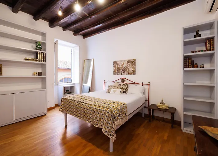 Апартаменты Gesu E Maria Balcony At Spanish Steps Рим