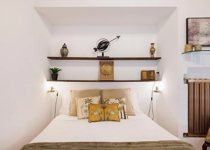 Апартаменты Gesu E Maria Balcony At Spanish Steps *