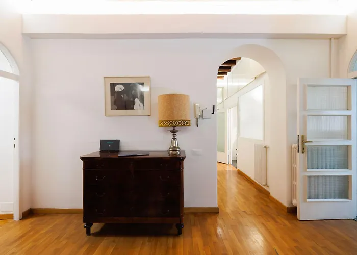 Gesu E Maria Balcony At Spanish Steps Апартаменты