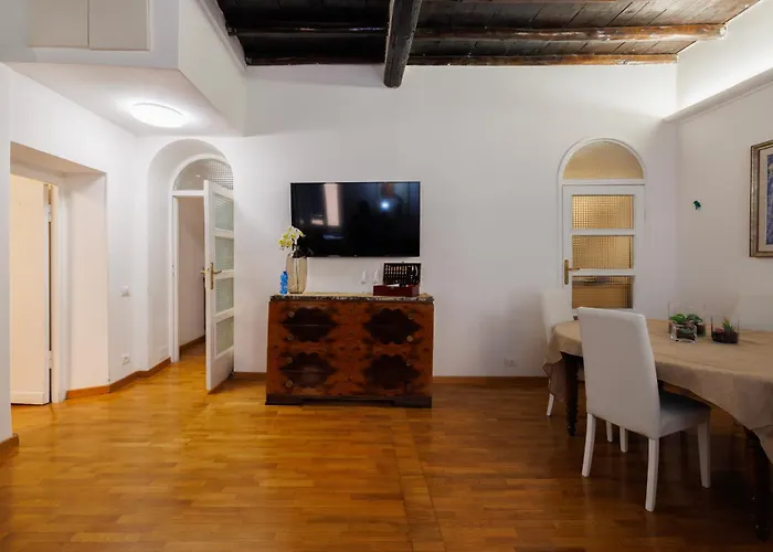 Gesu E Maria Balcony At Spanish Steps Апартаменты *